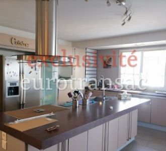 CASTELNAU DE GUERS - Située sur les hauteurs grande villa de 135 m² habitables sur 740 m² de terrain