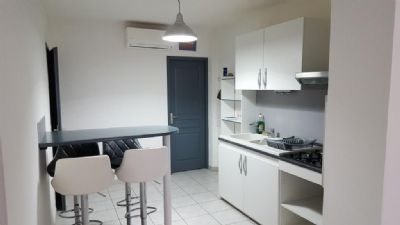  ST PARGOIRE (34230) – Place Roger Salengro  T3