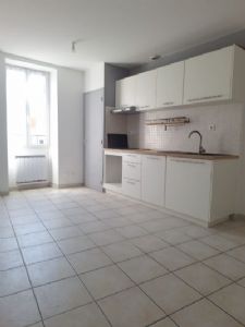 Joli T2 en centre de village